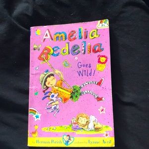 Amelia Bedelia Goes Wild! By Herman Parish